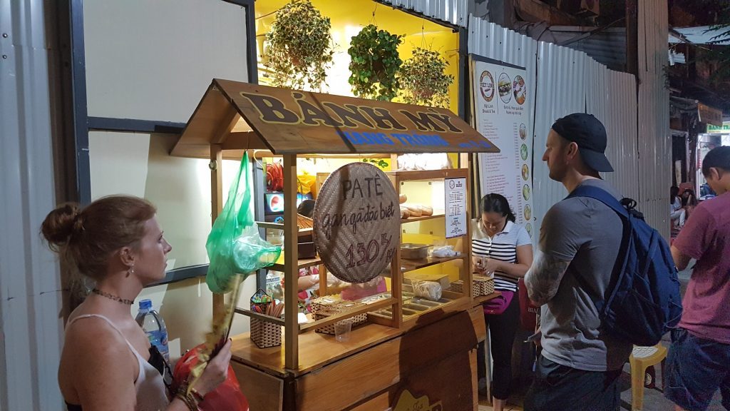 Hanoi - Foodtour_03-Backpackjunkies