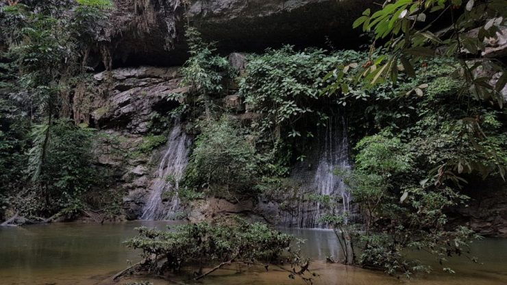 Mulu National Park, Waterfall Trail, Backpackjunkies