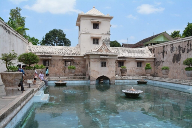 Yogyakarta, Taman Sari, Waterpaleis, Backpackjunkies