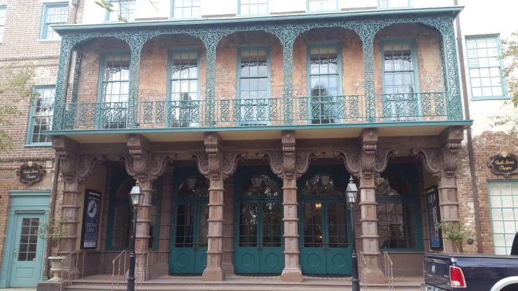 Charleston Dock Street Theater, Backpackjunkies