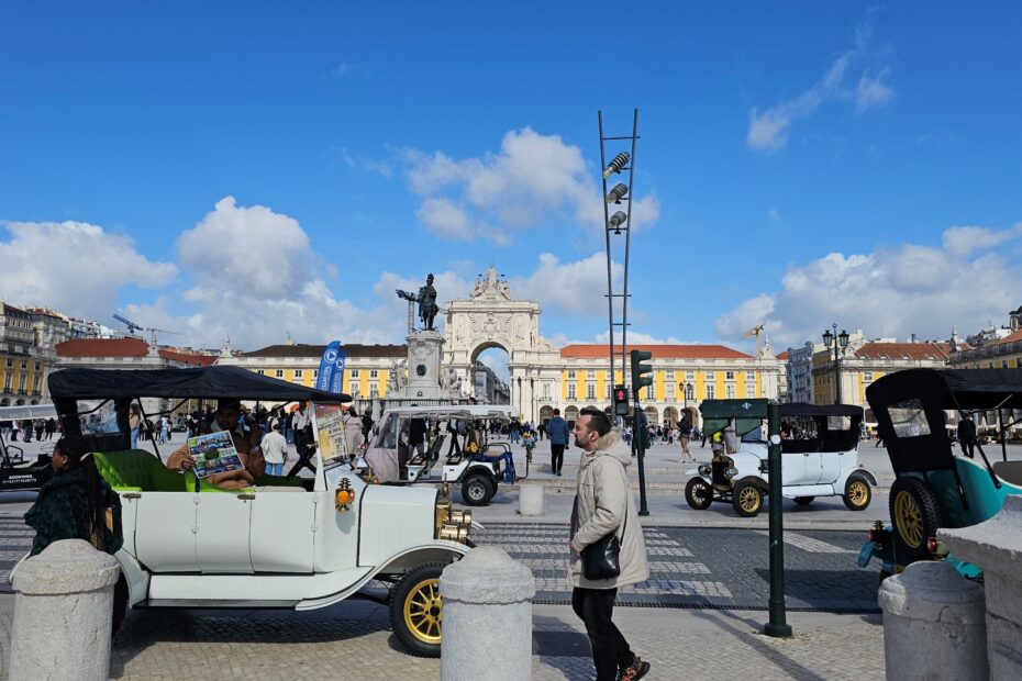 Wat te zien en te doen in Lissabon - Praça do Comércio - header