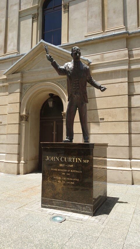John Curtin - Een Dagtrip naar Fremantle - BackPackJunkies